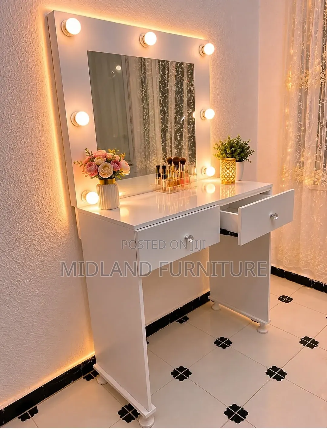 Dressing Table on Sale