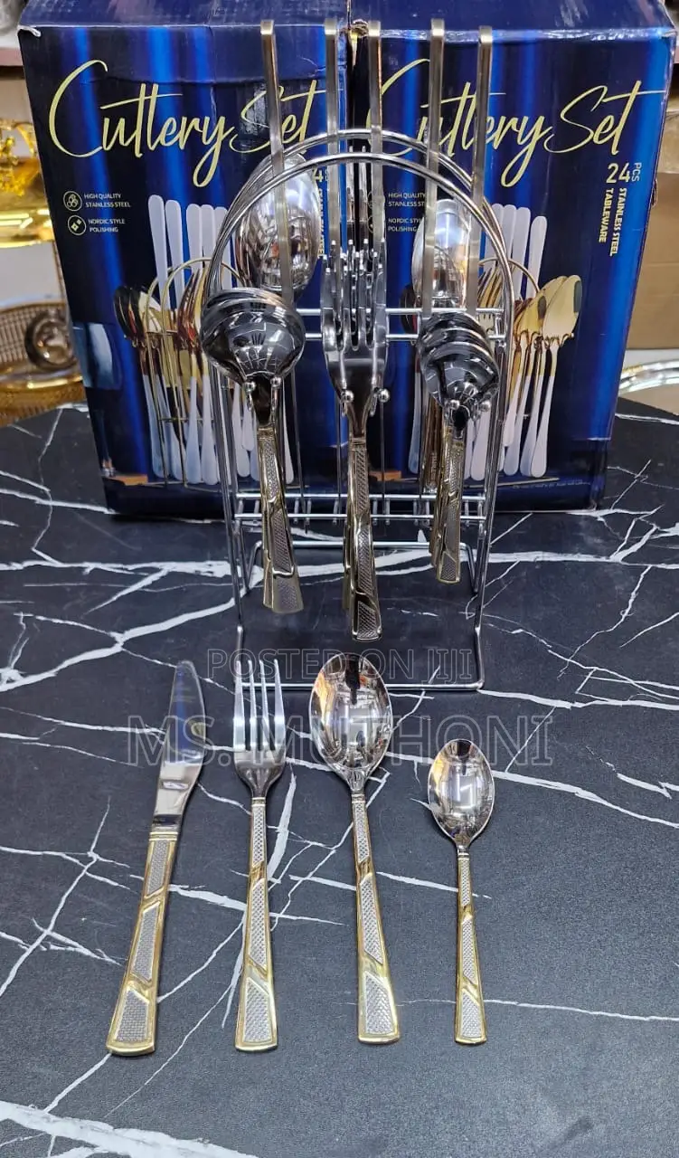 24pcs Gold Detailed Silver Cultery Set