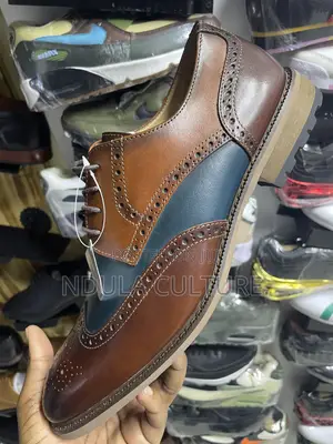 La Milano "Pablo" Men's Two-Tone Wingtip Oxford