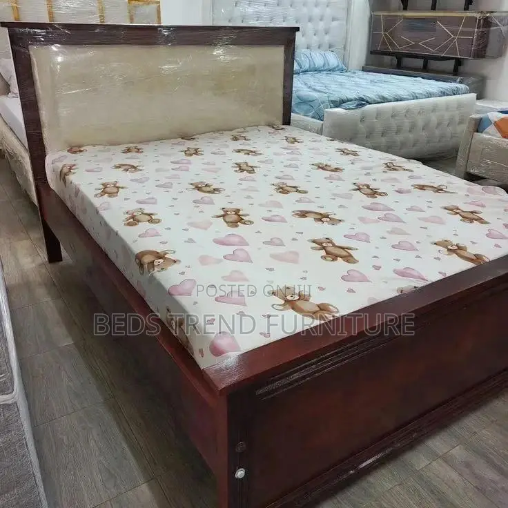 Elegant Wooden 5x6 Bed Bed