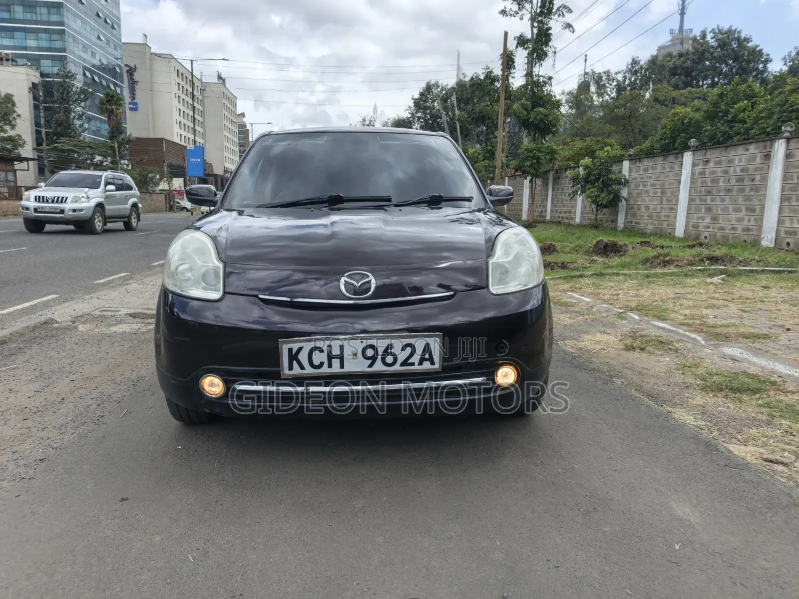 Mazda Verisa 2009 Brown