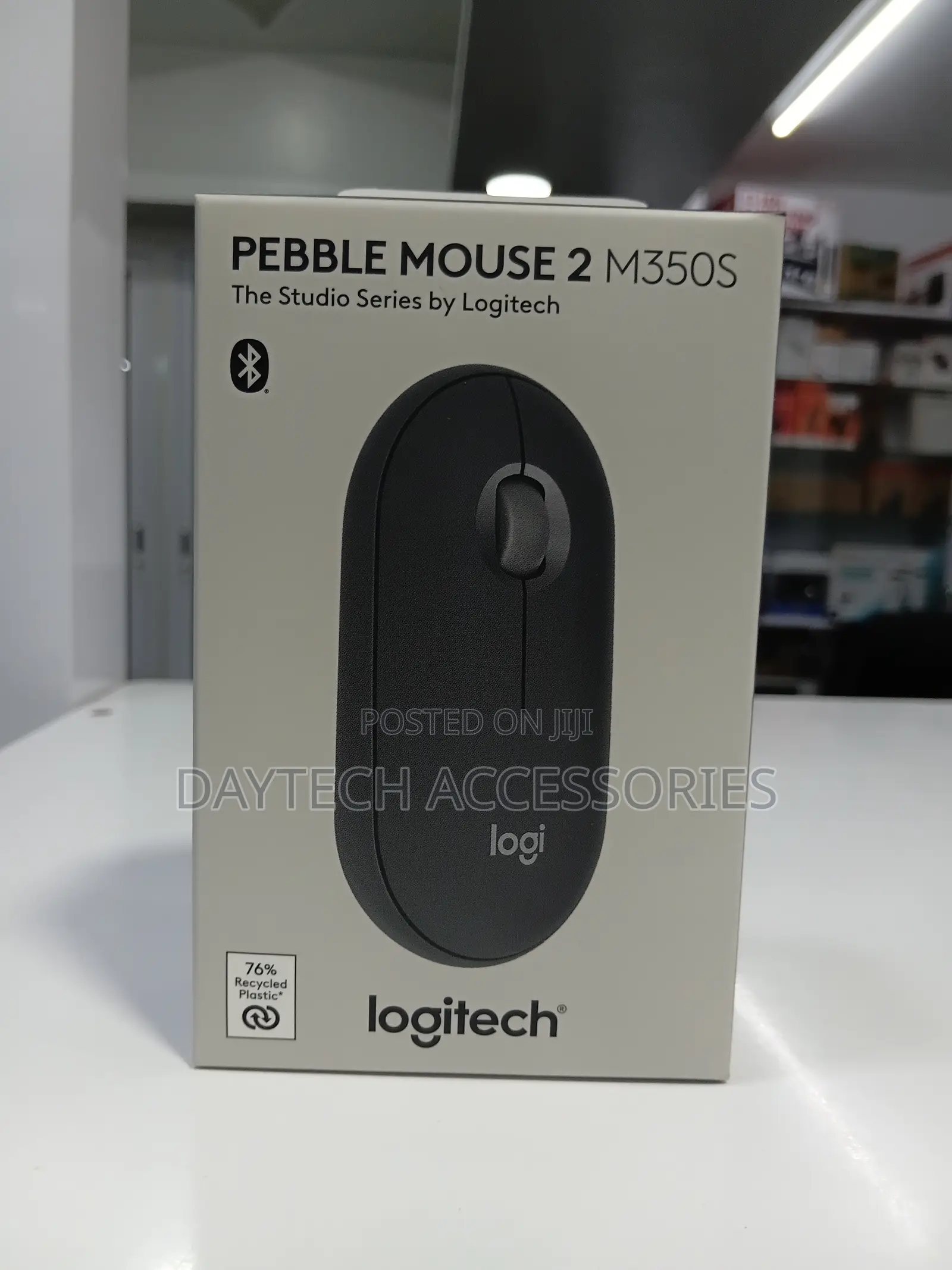 This Is a Logitech Pebble Mouse 2 M350s Slim Bluetooth Wireless Mouse.