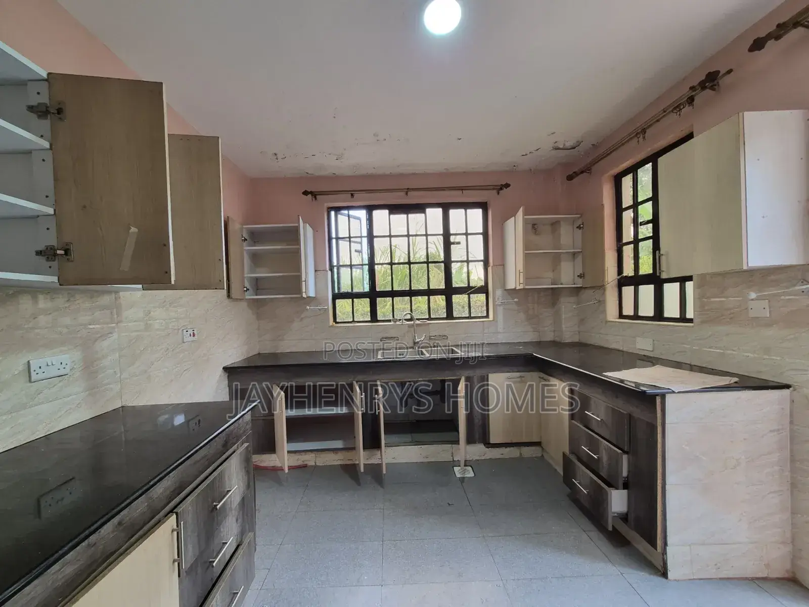 5bdrm House in Thome for rent