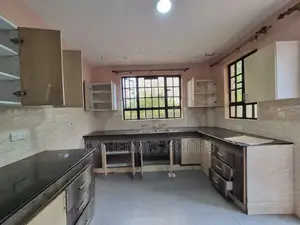 5bdrm House in Thome for rent