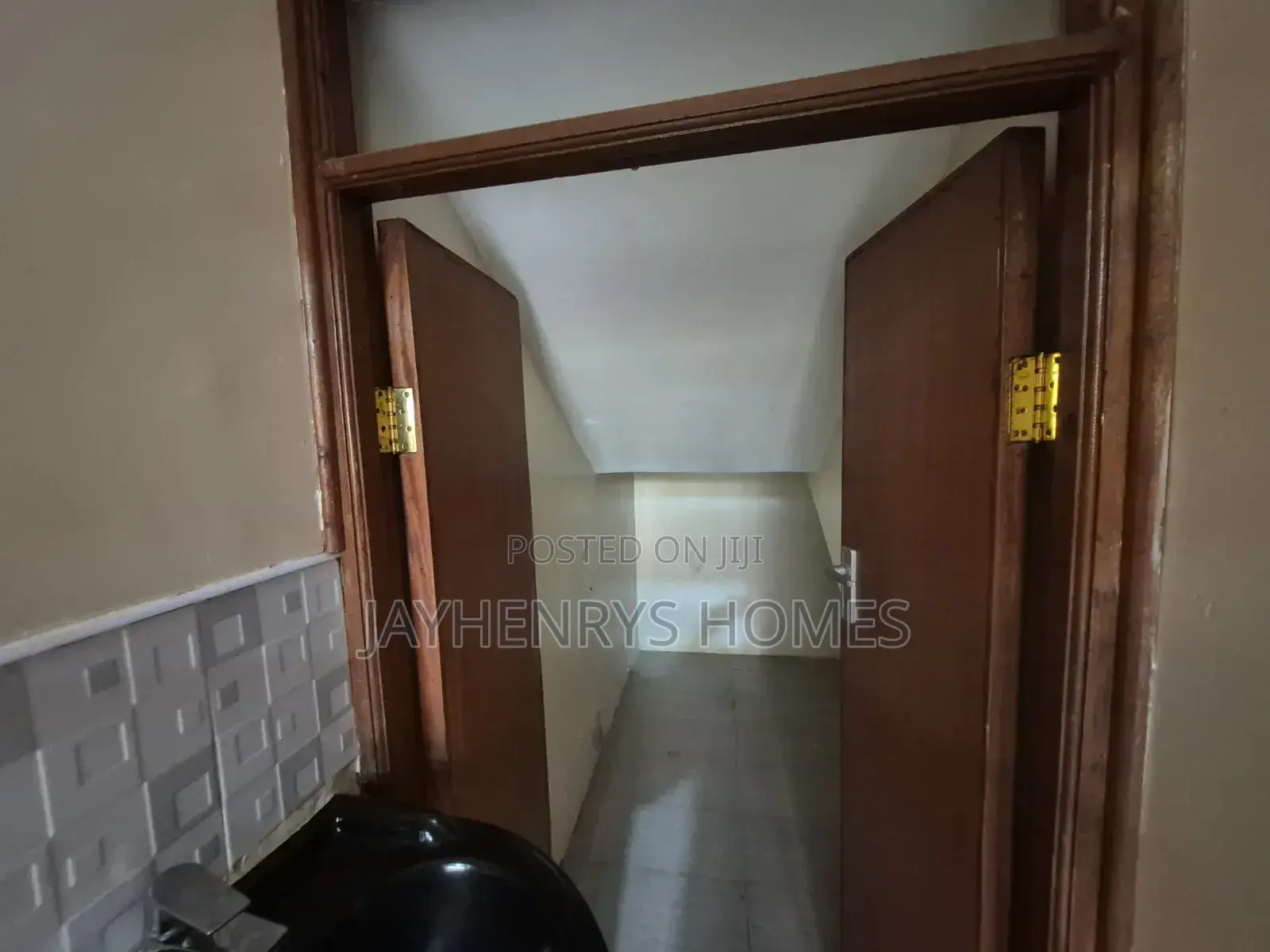 5bdrm House in Thome for rent
