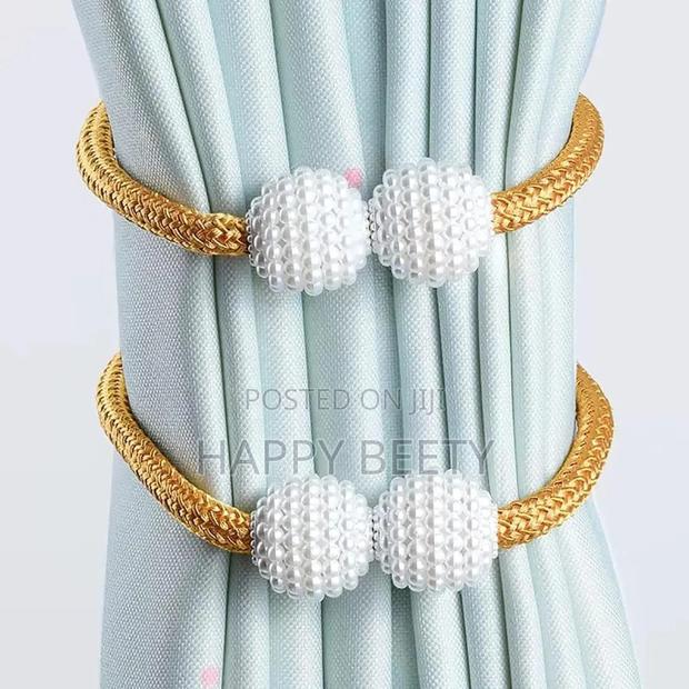 A Pair of Magnetic Curtain Holder - thumbnail 3