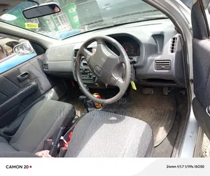 Honda Fit 2001 Silver