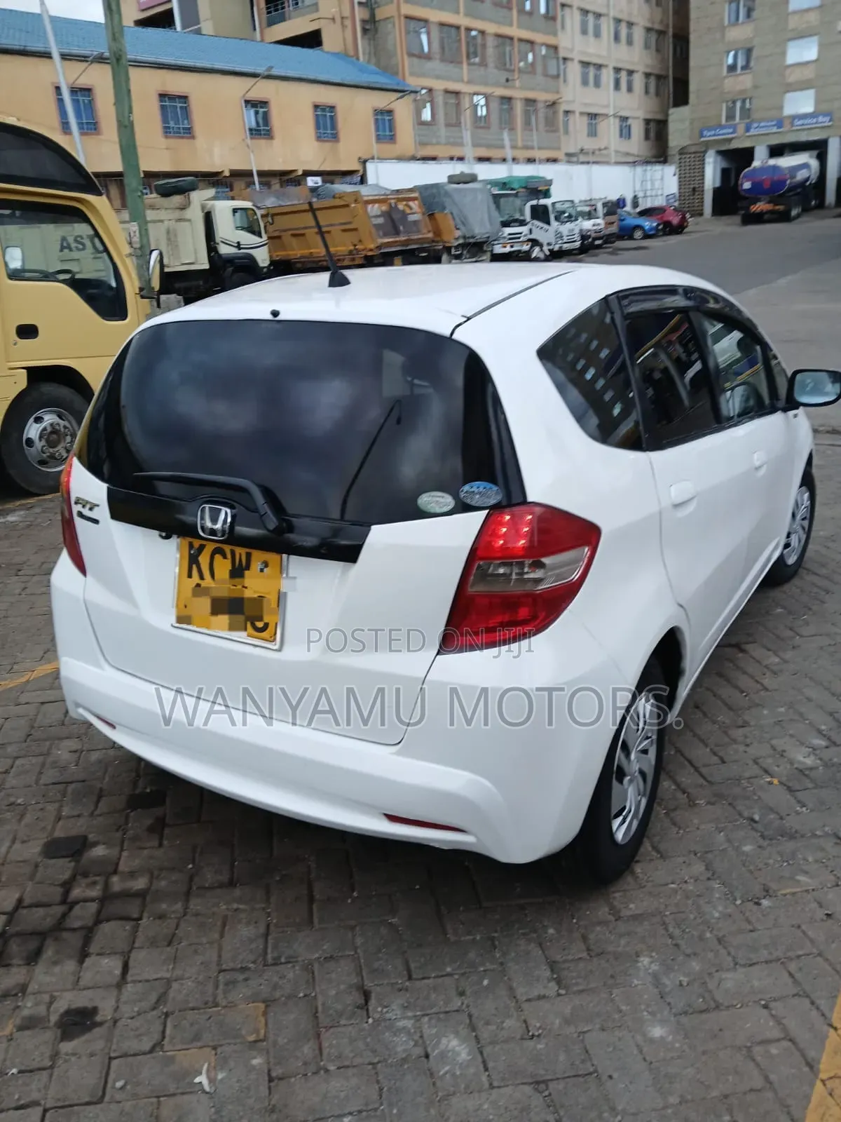 Honda Fit 2012 White