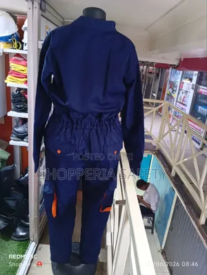 Cargo Overall