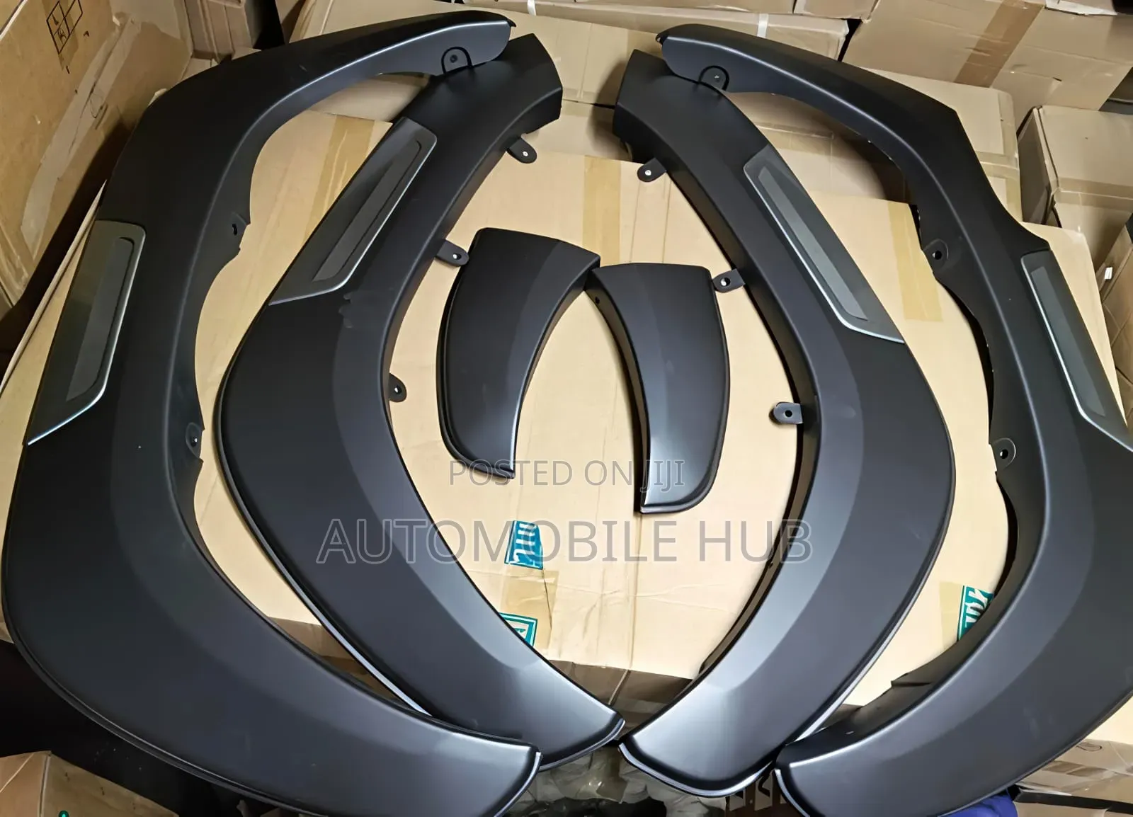 Toyota Hilux Fenders Oem Fitting