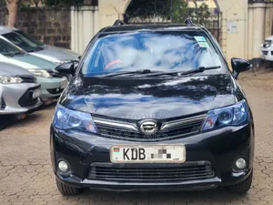 Toyota Corolla Fielder 2014 Black