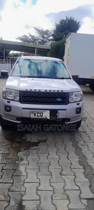 Land Rover Freelander 2011 Silver