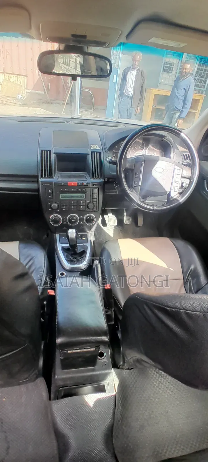 Land Rover Freelander 2011 Silver