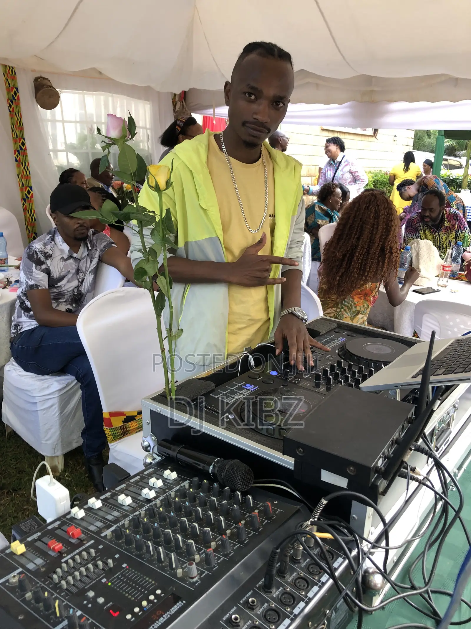 Professional Dj Entertainment Services for Corporate Events