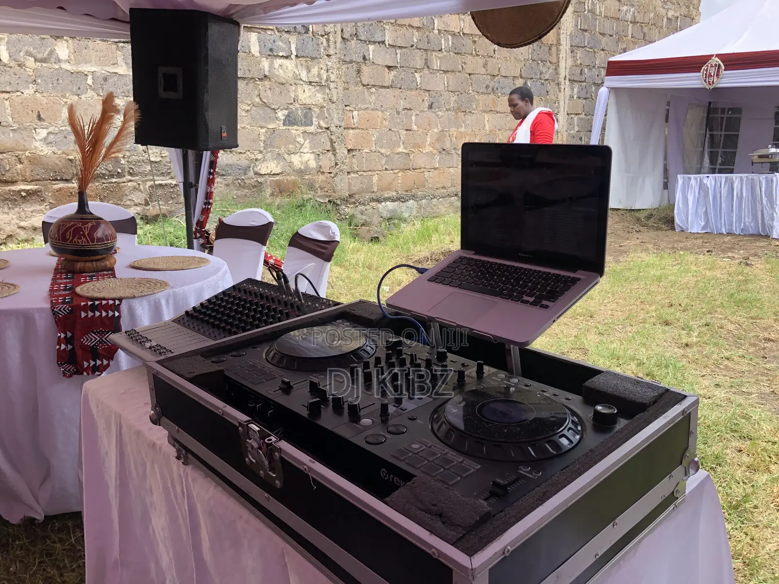 Professional Dj Entertainment Services for Corporate Events
