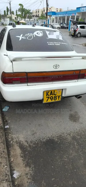 Toyota Corolla II 1.3 FWD 1998 White