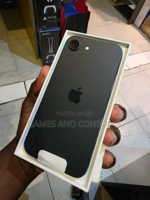 Apple iPhone 16e 128 GB Black