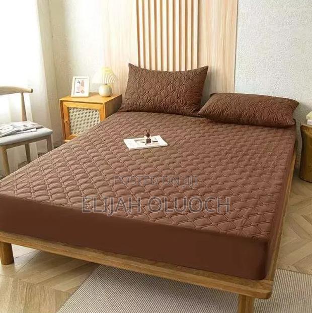 Quilted Mattress and Pillow Protectors (Water Proof) - thumbnail 3