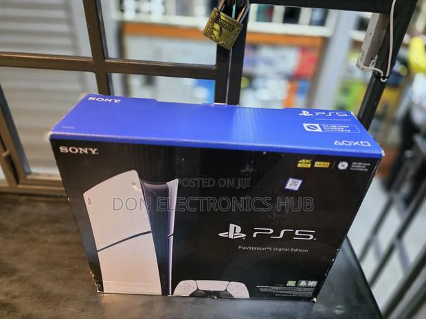 Playstation 5 Digital - thumbnail 4