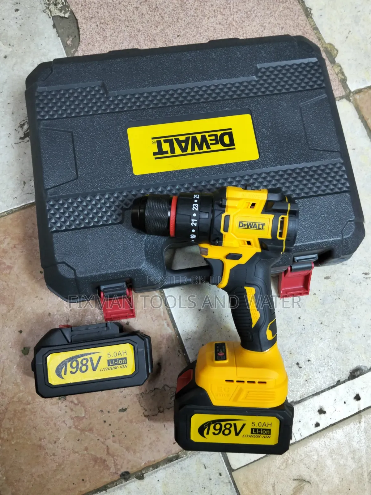 Dewalt Cordless Drill Brushless 196v 2 Battery With Hummer and Charge