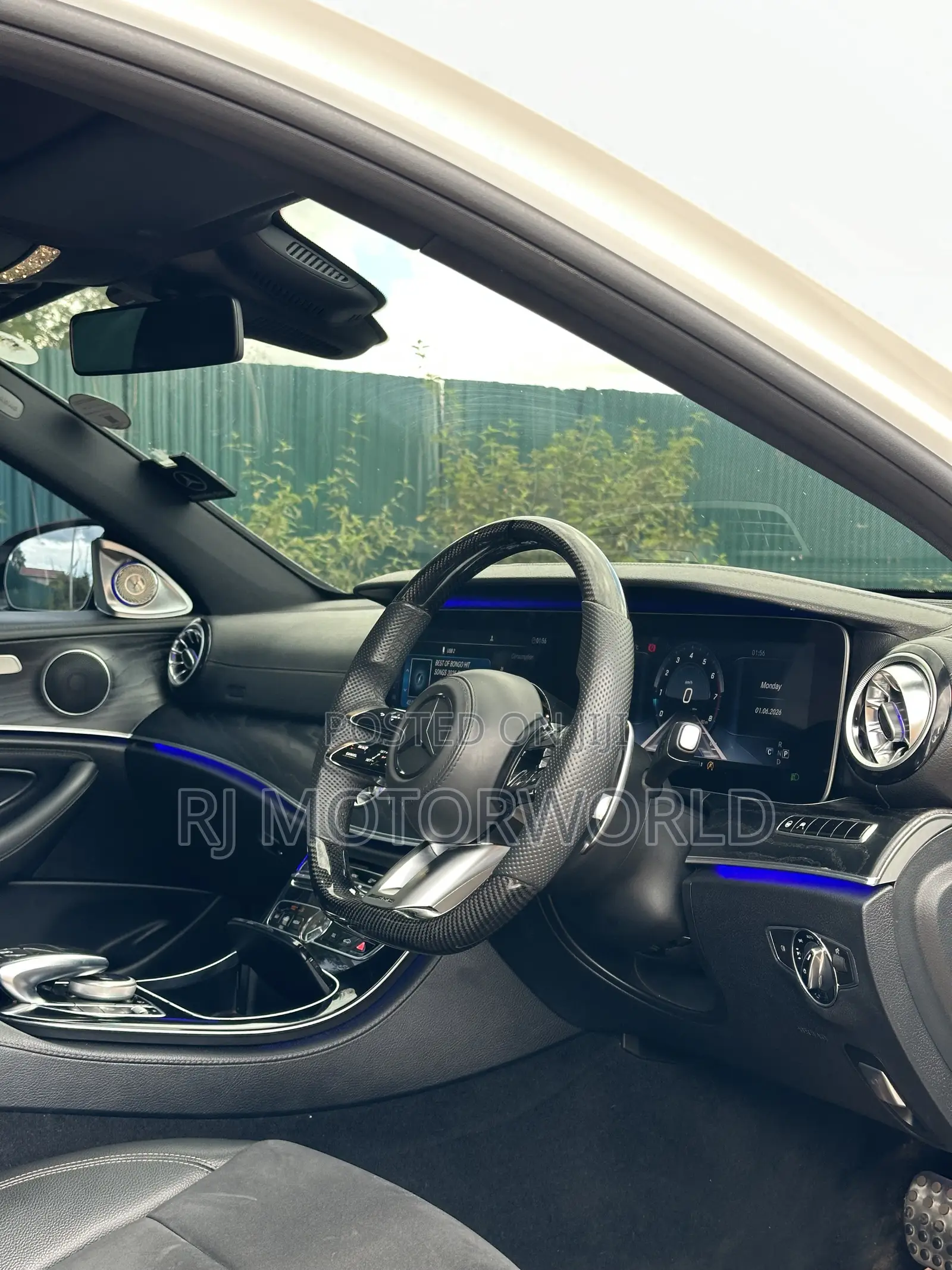 Mercedes-Benz E200 2016 White