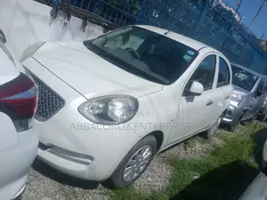 Nissan March 2015 Pearl
