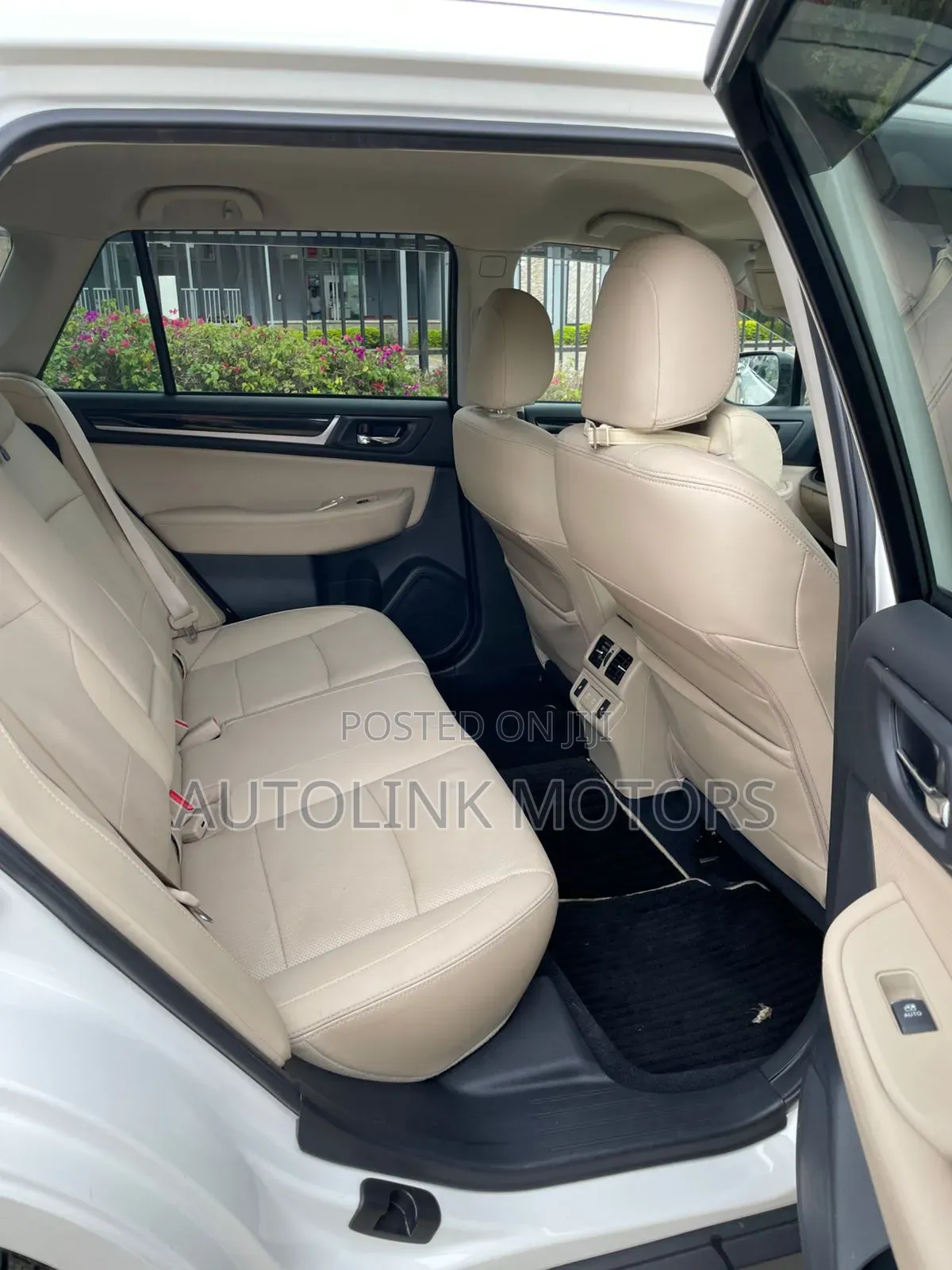 Subaru Outback 2.5i Limited AWD 2019 White