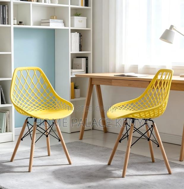 Dining Chair: Minimalist Mesh Plastic Dining Chair - thumbnail 3