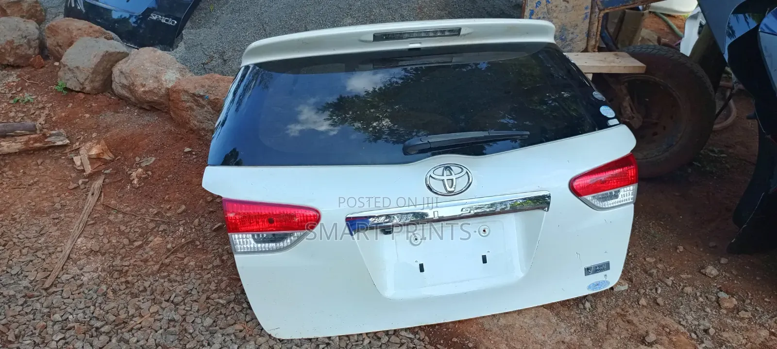 Toyota Wish Back Door