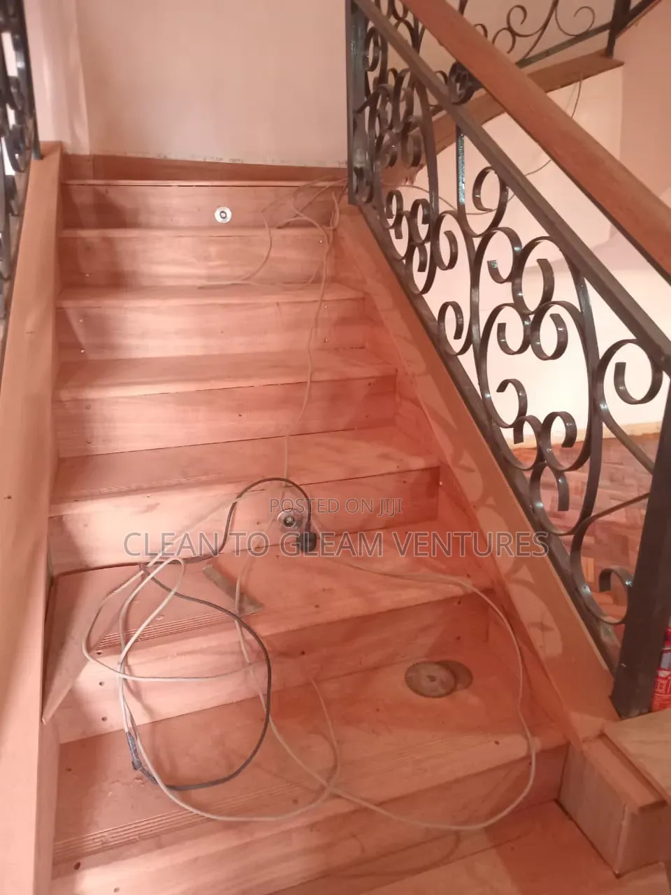 Wooden Floor Installation: New Floors, Repairs Partials