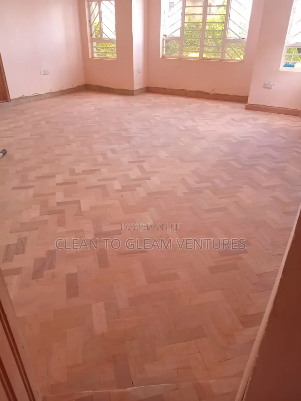 Wooden Floor Installation: New Floors, Repairs Partials