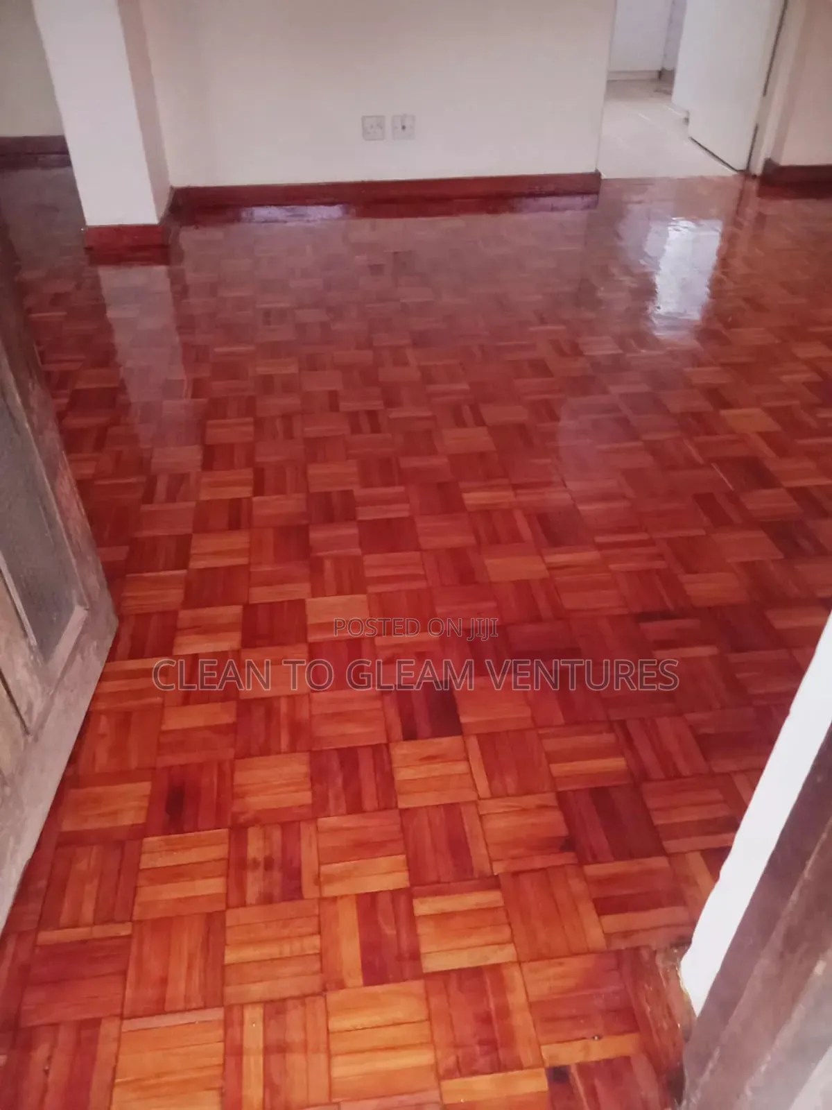 Wooden Floor Installation: New Floors, Repairs Partials