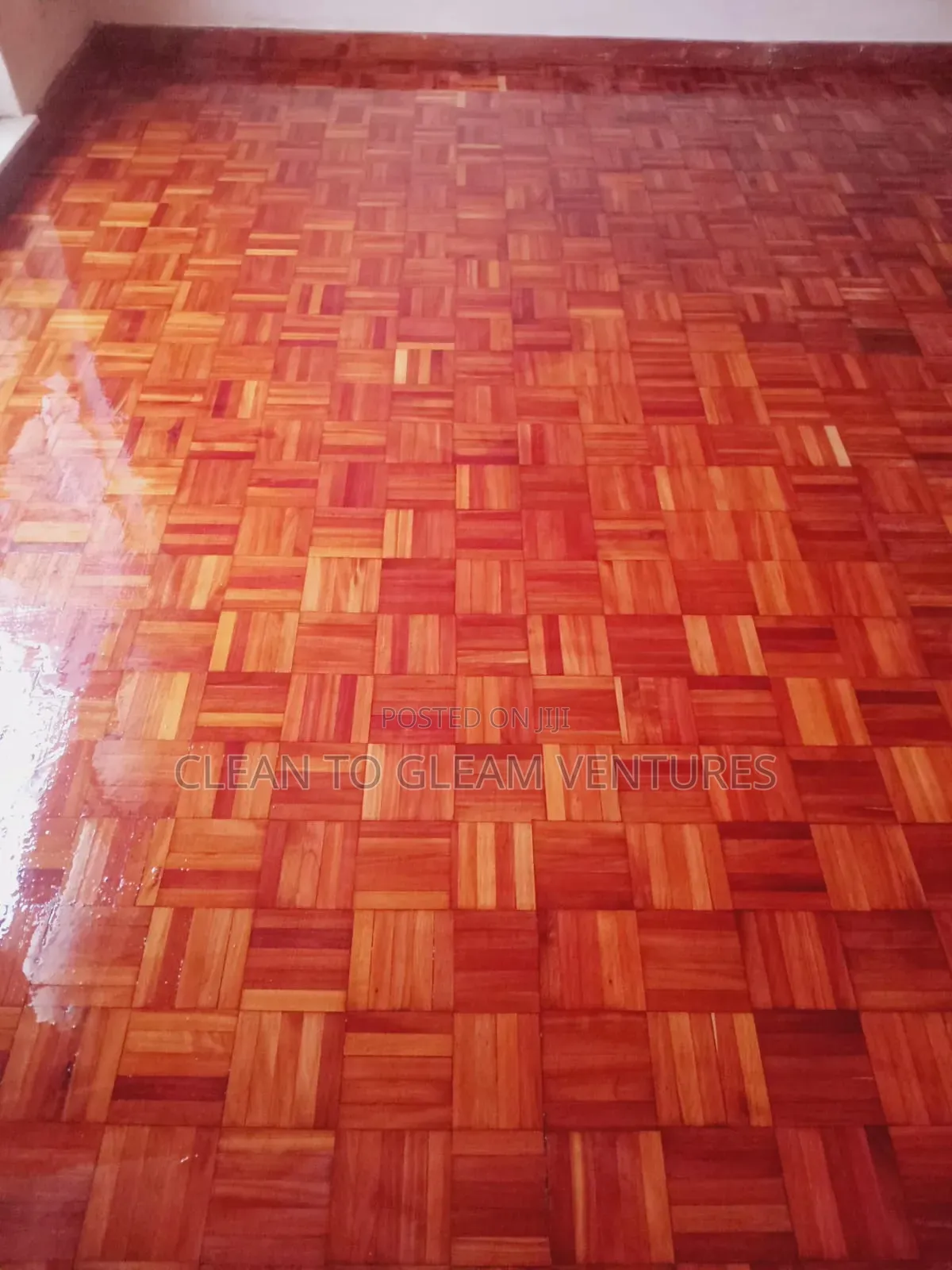 Wooden Floor Installation: New Floors, Repairs Partials