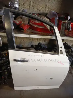 Door Mazda Biante Front {Rhs}