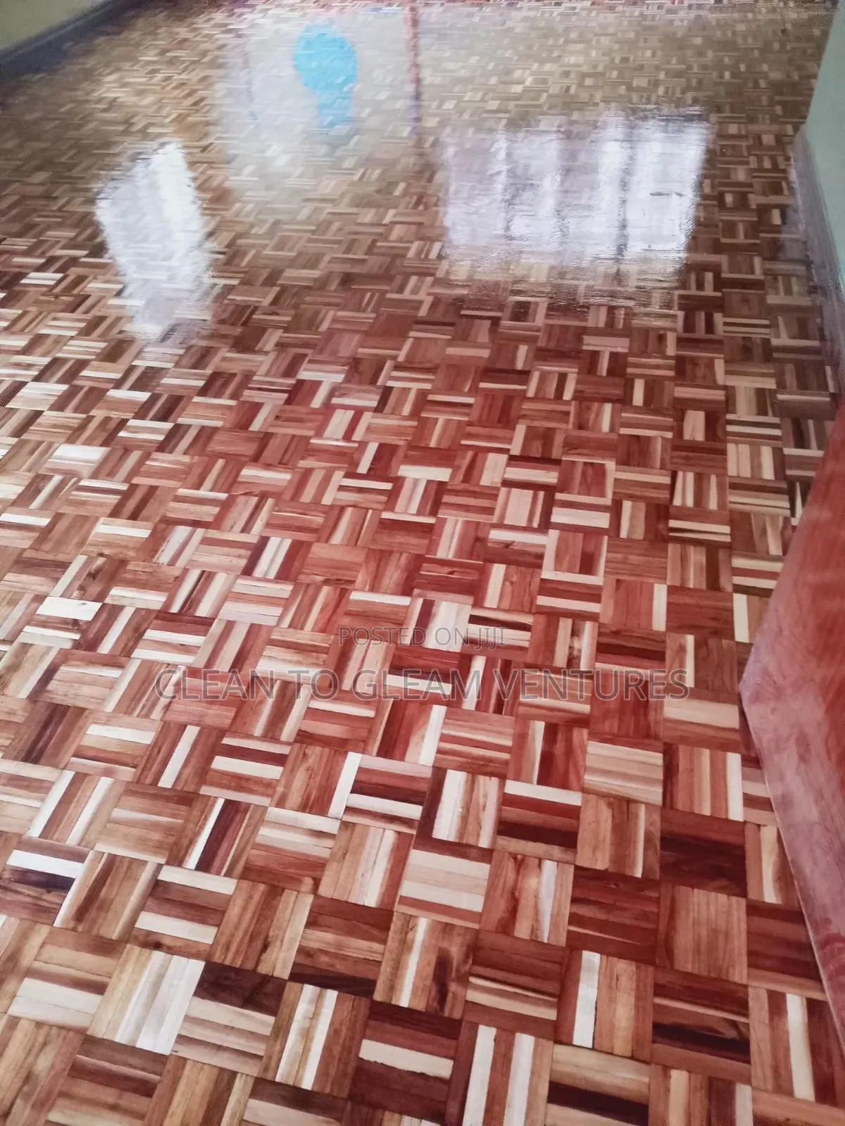 Wooden Floor Installation: New Floors, Repairs Partials