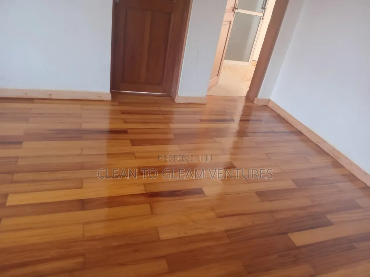 Wooden Floor Installation: New Floors, Repairs Partials