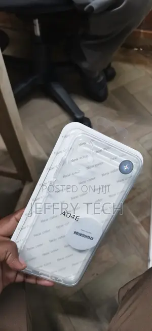 Samsung Galaxy A04e Clear Case Features a Transparent Design