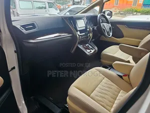 Toyota Alphard 2.5 Petrol AWD 2019 White