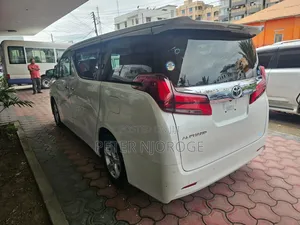 Toyota Alphard 2.5 Petrol AWD 2019 White