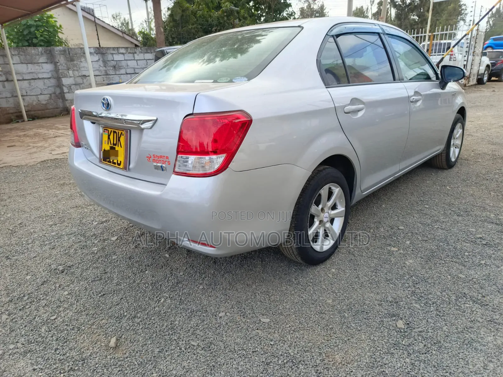 Toyota Axio 2015 Silver