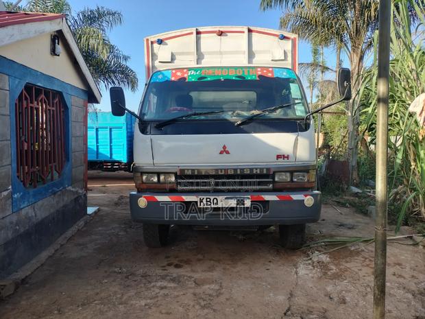 Mitsubishi Fh215 2010 White - thumbnail 9