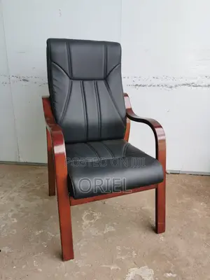 Office Chair Wooden Frame Executive Black Leather Office Seat