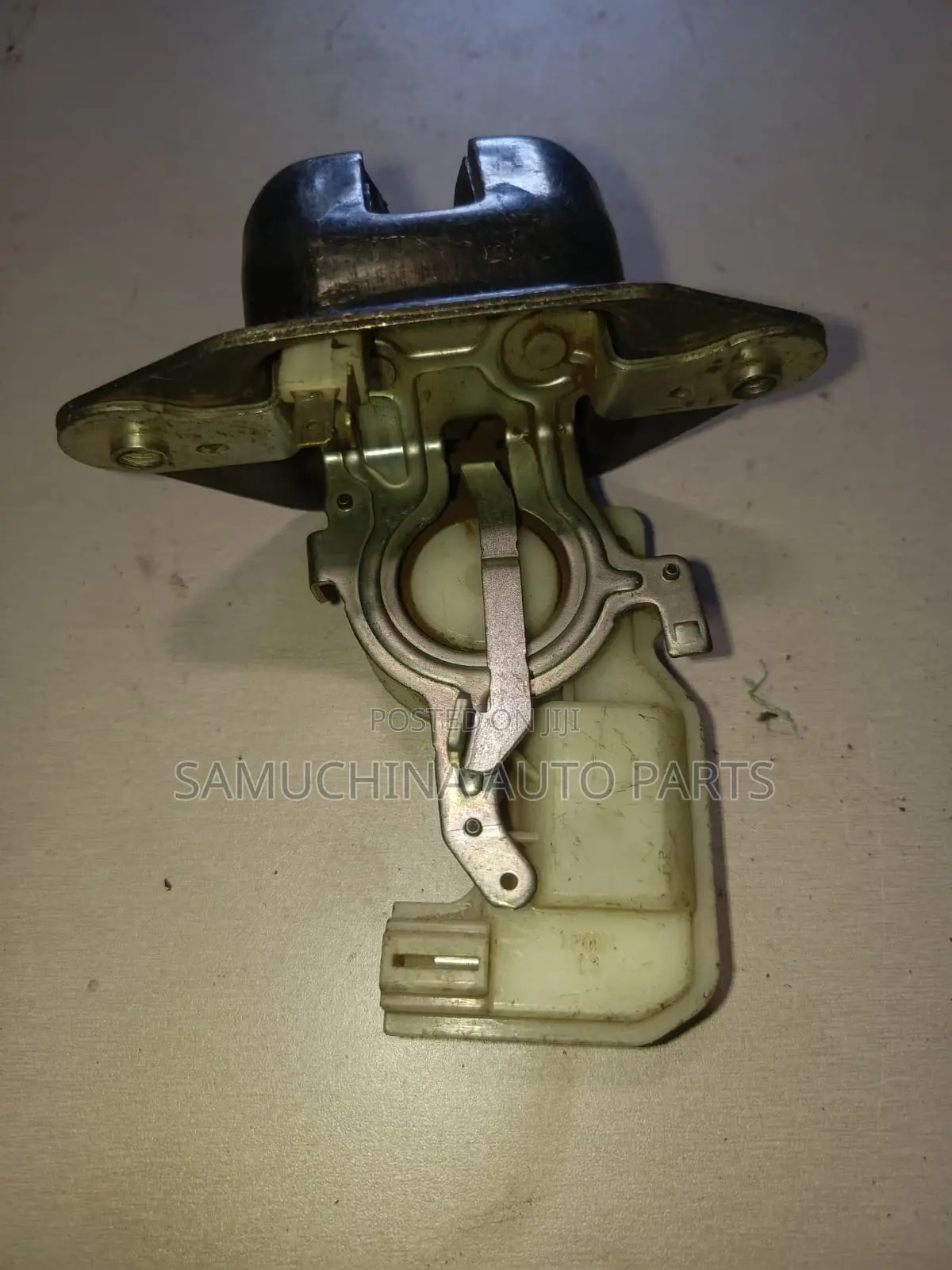 Boot Lock Honda Cr-v Re4