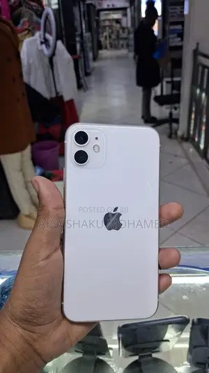 Apple iPhone 11 64 GB White