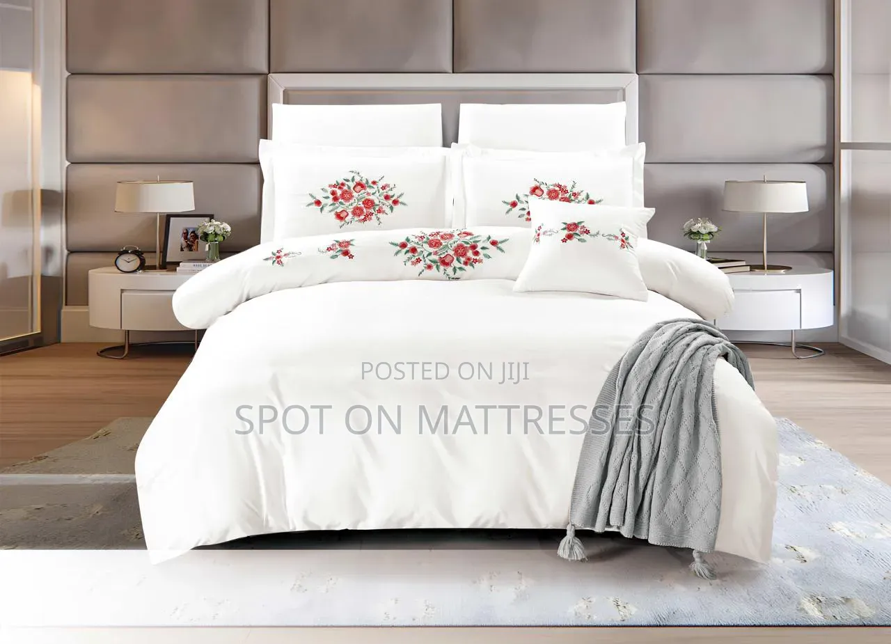 Egyptian Duvet Cover Set. Elegant Comfort Luxury Soft Material.
