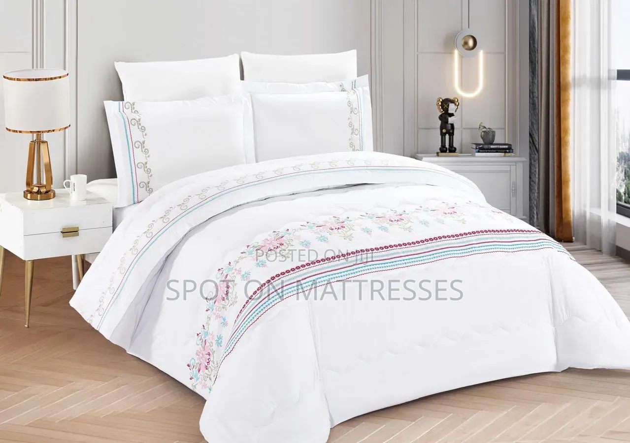 Egyptian Duvet Cover Set. Elegant Comfort Luxury Soft Material.