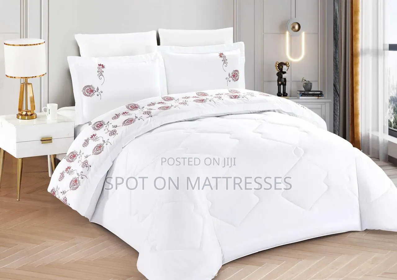 Egyptian Duvet Cover Set. Elegant Comfort Luxury Soft Material.