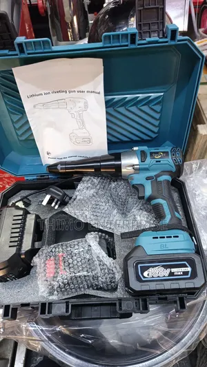 Cordless Rivet Gun