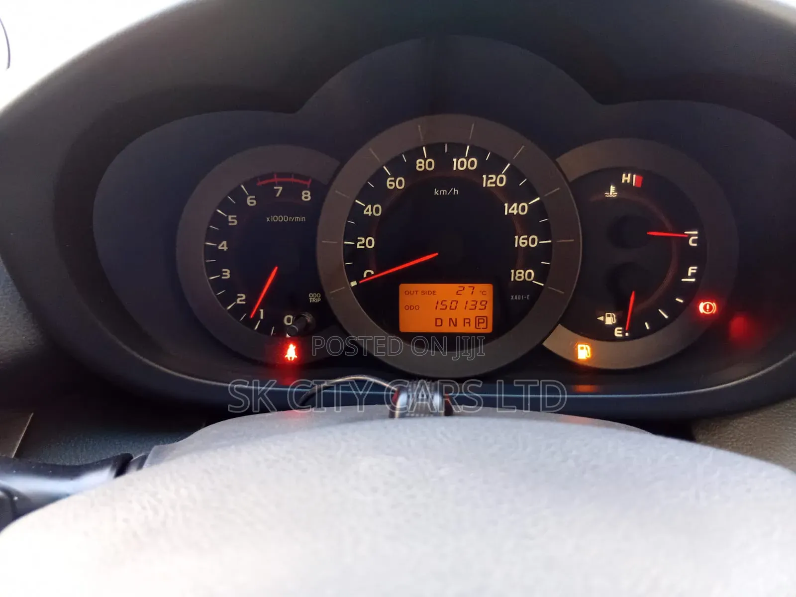 Toyota Vanguard 2010 White