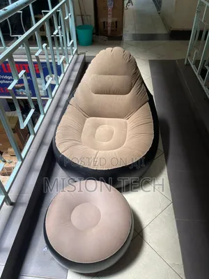 *Inflatable Seat With Foot Rest*